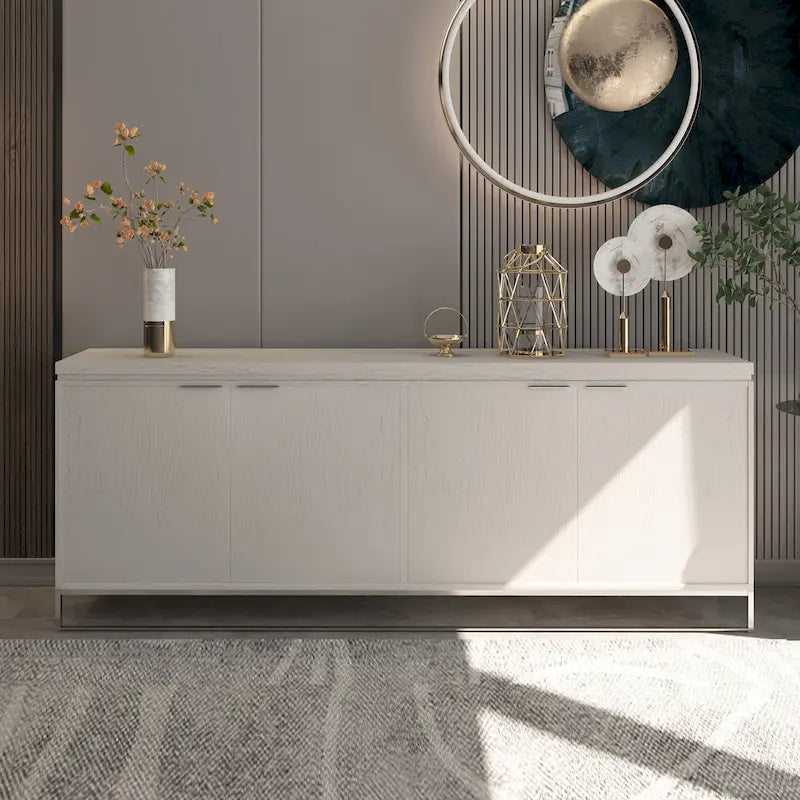 Meuble décoratif en bois à quatre portes